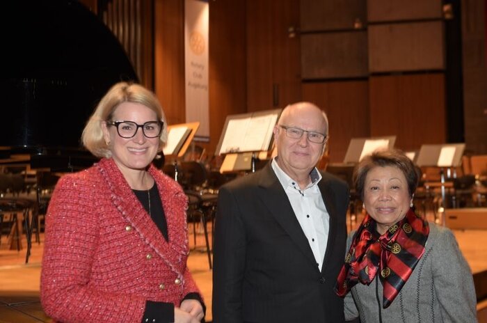 2026, eva weber, marko wilkens, linda gebser, benefizkonzert, augsburg