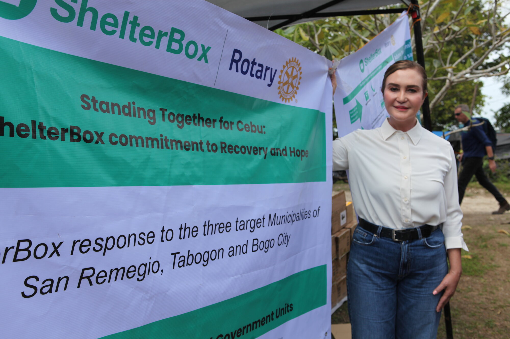 Shelterbox und Rotary sind auf den Philippinen starke Partner. Das weiß Mildred Vitangcol sehr zu schätzen.