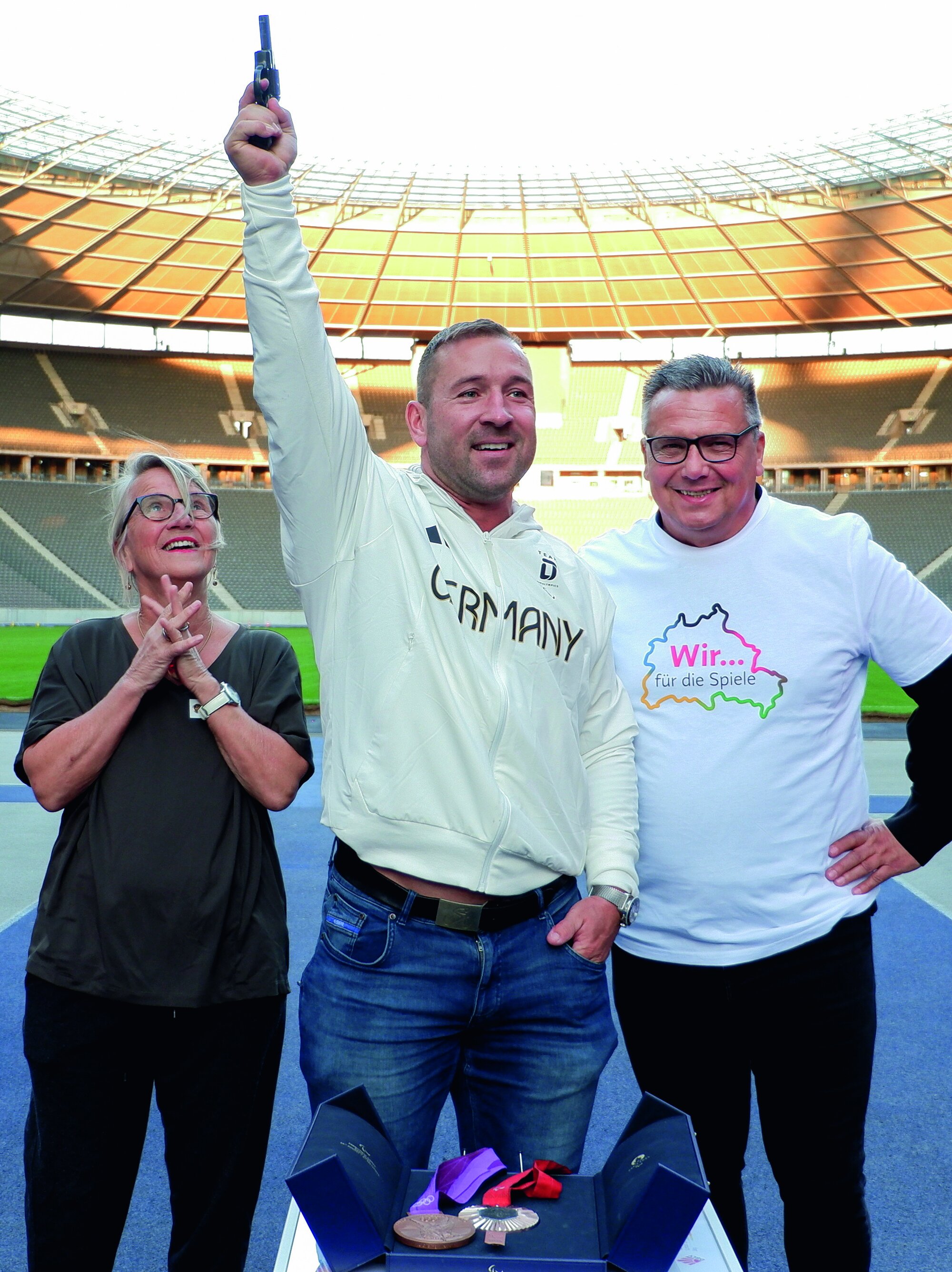 Katrin Germershausen, Robert Förstemann und Michael Schwanz-Kauffmann (v. l.) Katrin Germershausen, Robert Förstemann und Michael Schwanz-Kauffmann (v. l.)