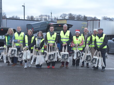Governor Rolf-Michael Müller gemeinsam mit dem RC Leonberg-Weil der Stadt