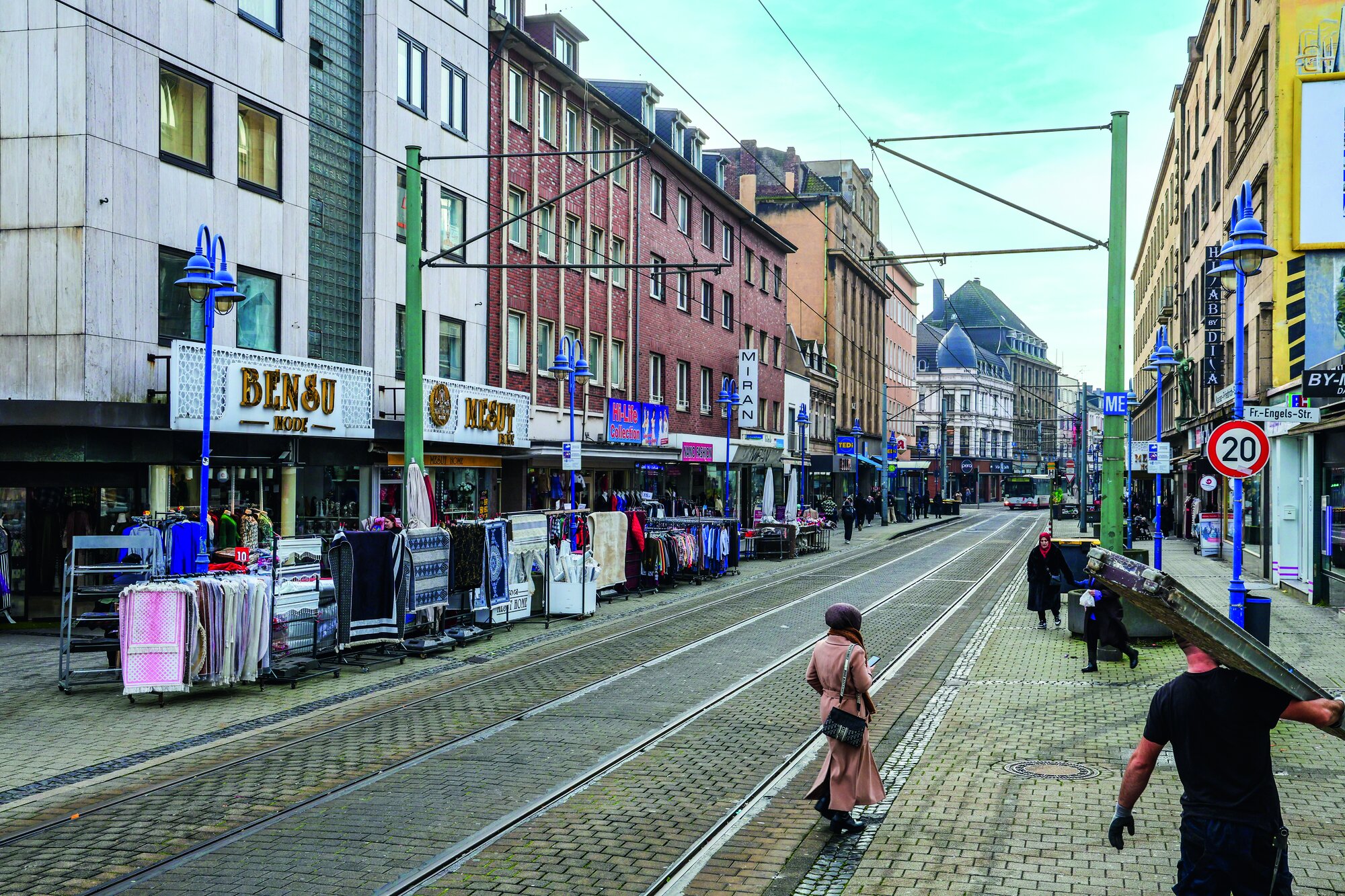 Adressiert Merz’ Stadtbild-Aussage auch die Kaiser-Friedrich-Straße in Duisburg-Marxloh? Hier leben besonders viele Menschen mit Migrationshintergrund