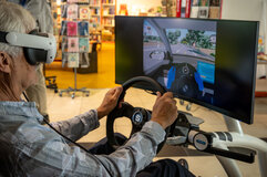 Gern getestet war auch der Fahrsimulator: Wie gut bin ich noch beim Spurhalten und Bremsen? Oder: Bin ich bereit für einen Fahrtest auf der Straße?
