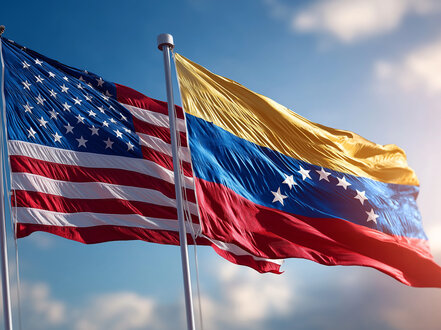 Flaggen der USA und Venezuelas