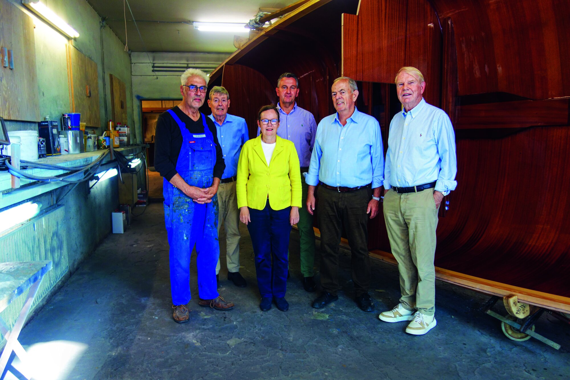 Preisträger Christian Dietrich und die Jurymitglieder Johannes Dieckmann, Clubpräsidentin Lu Seegers, Sascha Wagener, Sigmund Graf Adelmann und Dieter Kölling Preisträger Christian Dietrich und die Jurymitglieder Johannes Dieckmann, Clubpräsidentin Lu Seegers, Sascha Wagener, Sigmund Graf Adelmann und Dieter Kölling