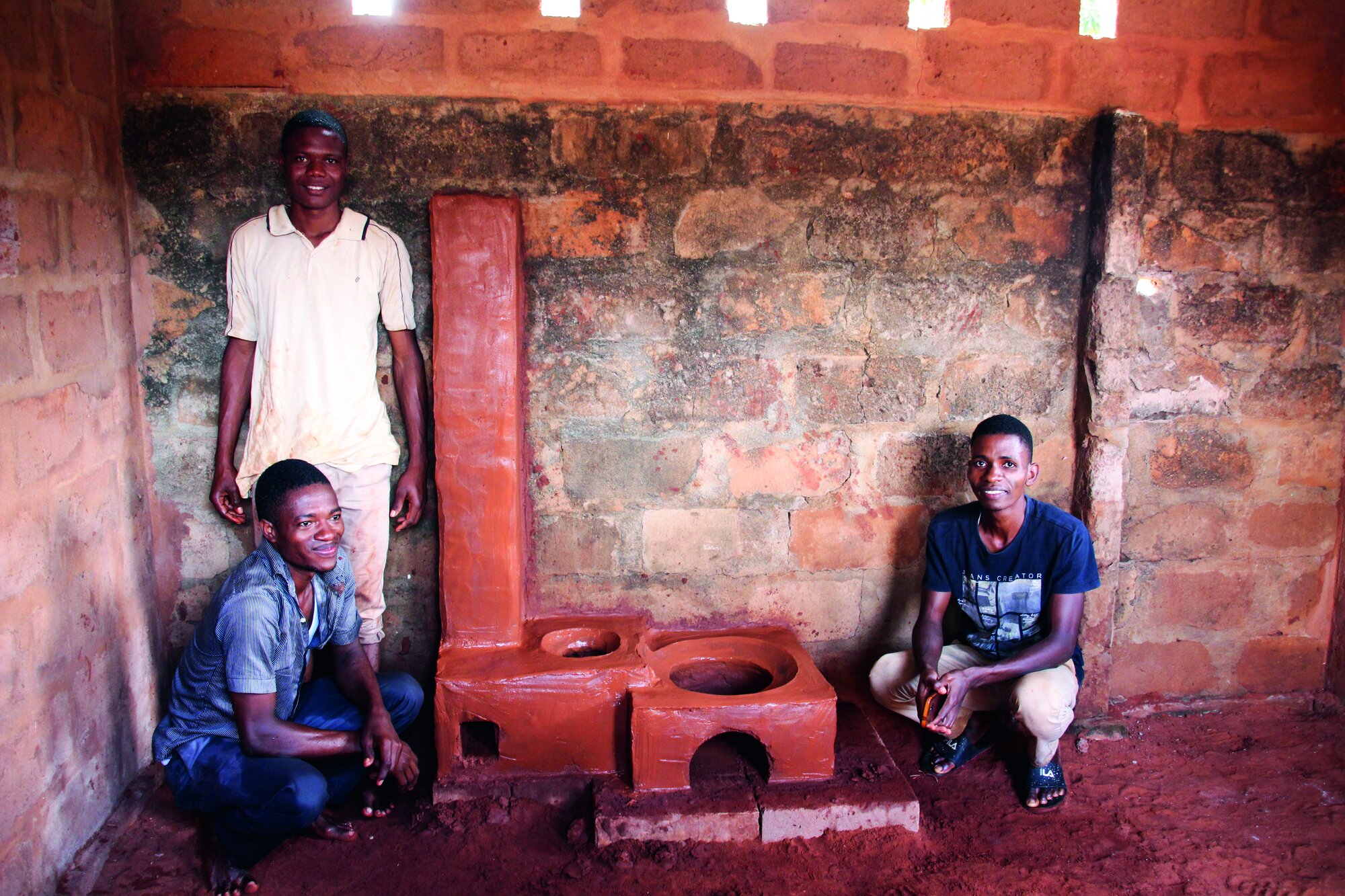 Rauchfreie Küchenöfen statt gesundheitsschädigender Feuerstellen