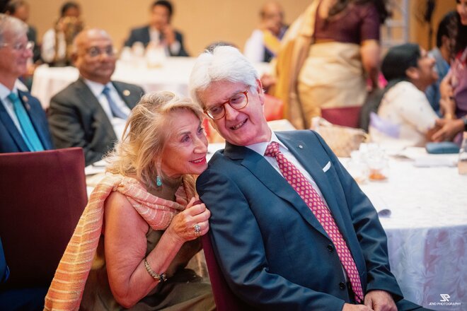 Zusammen mit seiner Frau Anna Maria Arezzo-Criscione in Chennai Zusammen mit seiner Frau Anna Maria Arezzo-Criscione in Chennai