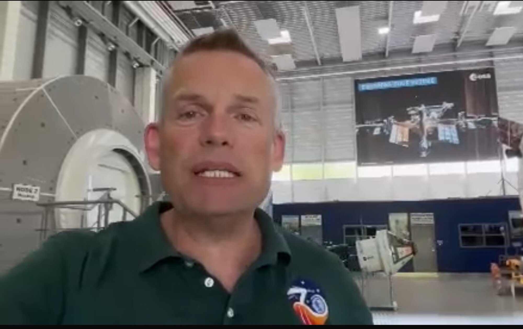 Ein echter Astronaut, der Däne Andreas Mogensen, meldete sich im KidsCamp zu Wort