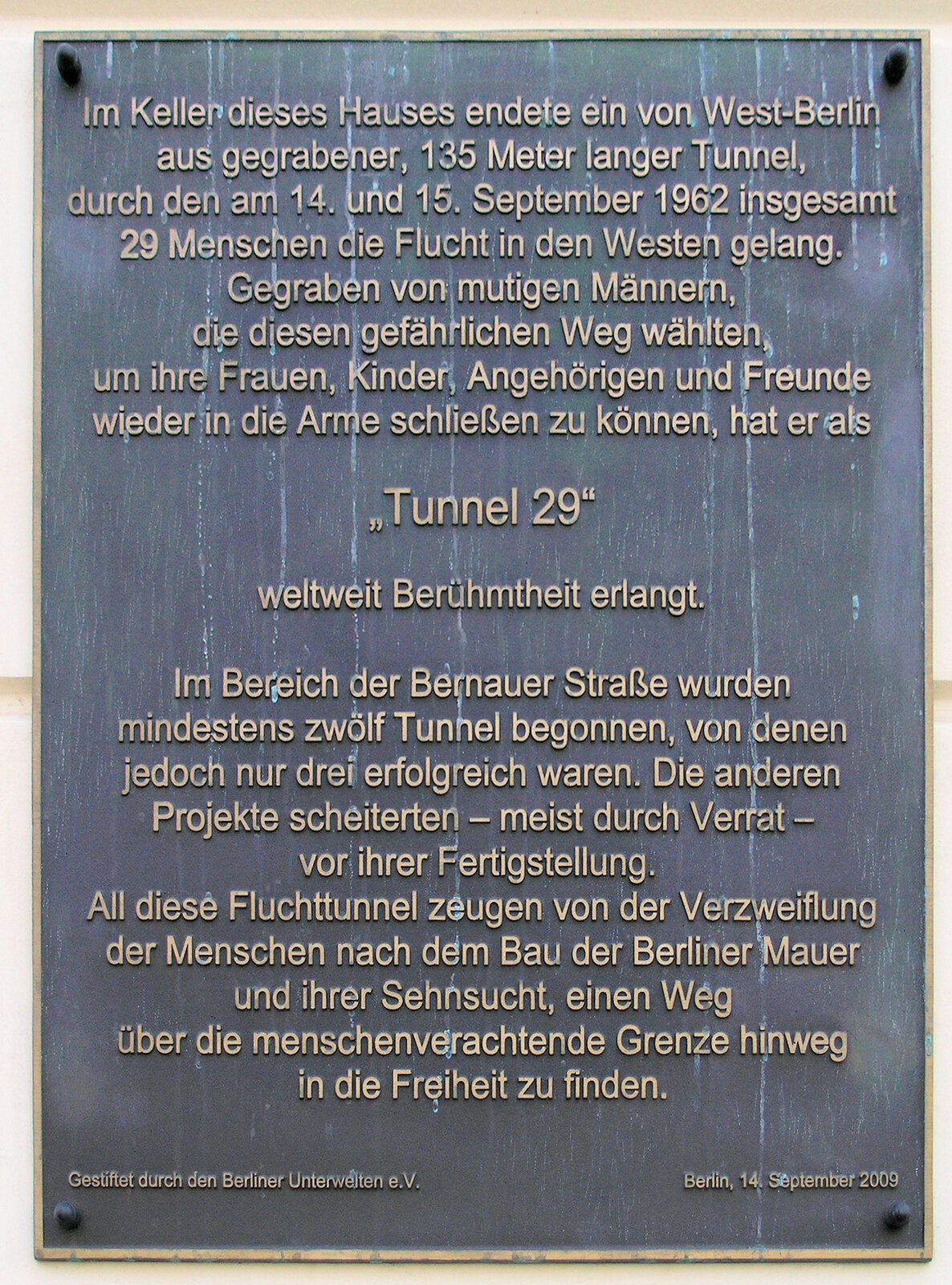 2025, Hasso Herschel, tunnel, ddr, brd, flucht, schönholzer straße, gedenktafel