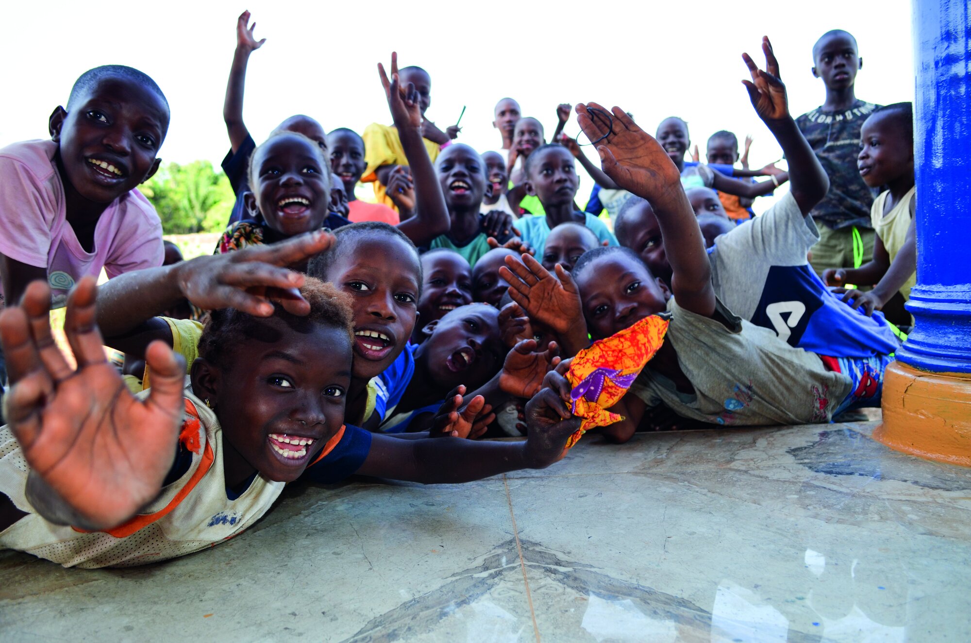 Kinder am GaGu-Waisenhaus nahe dem neuen Berufsschulzentrum in Sierra Leone