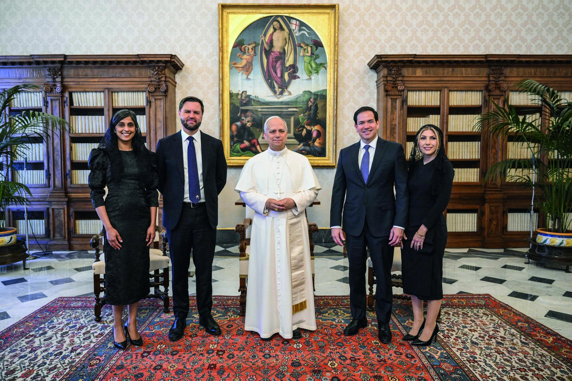 Kein Streit zum Amtsantritt: Papst Leo XIV. empfängt im Vatikan James D. Vance, Vizepräsident der Vereinigten Staaten von Amerika, und Außenminister Marco Rubio mit ihren Ehefrauen