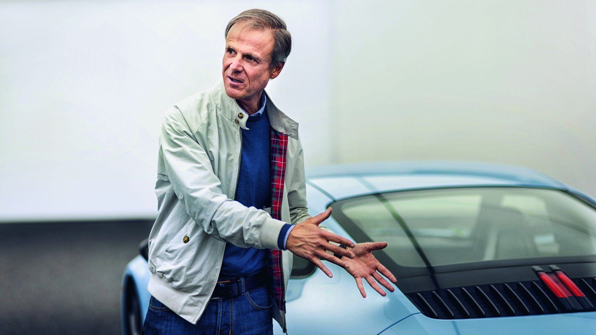 Michael Mauer leitete bis zum Februar 2026Porsches Designabteilung. Über zwei Jahrzehnte lang verantwortete er unteranderem das Erscheinungsbild der ModelleCayenne und Panamera