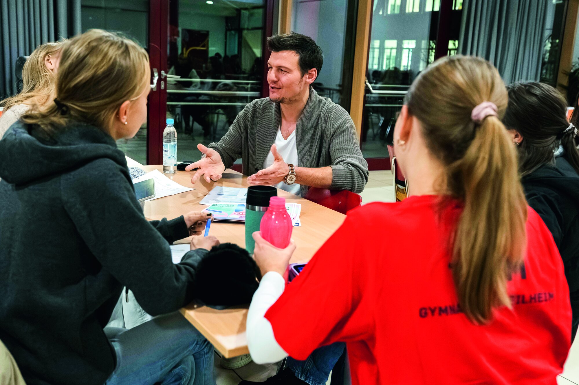 Im offenen Dialog konnten sich die Schülerinnen und Schüler beim Berufsabend des RC Weilheim informieren