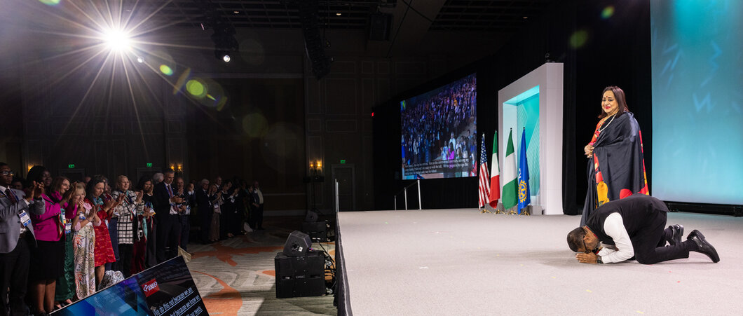 Ravishankar Dakoju dankt für das anhaltende Engagement von Rotary. Ravishankar Dakoju dankt für das anhaltende Engagement von Rotary.