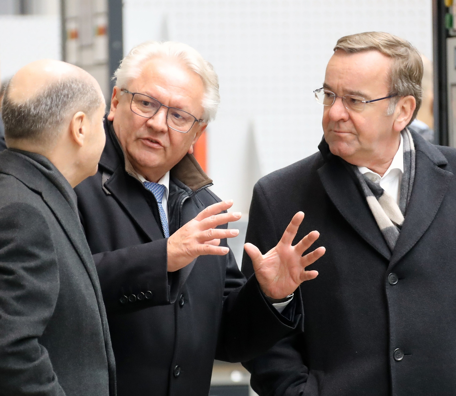 2024, olar scholz, armin papperger, boris pistorius, rheinmetall