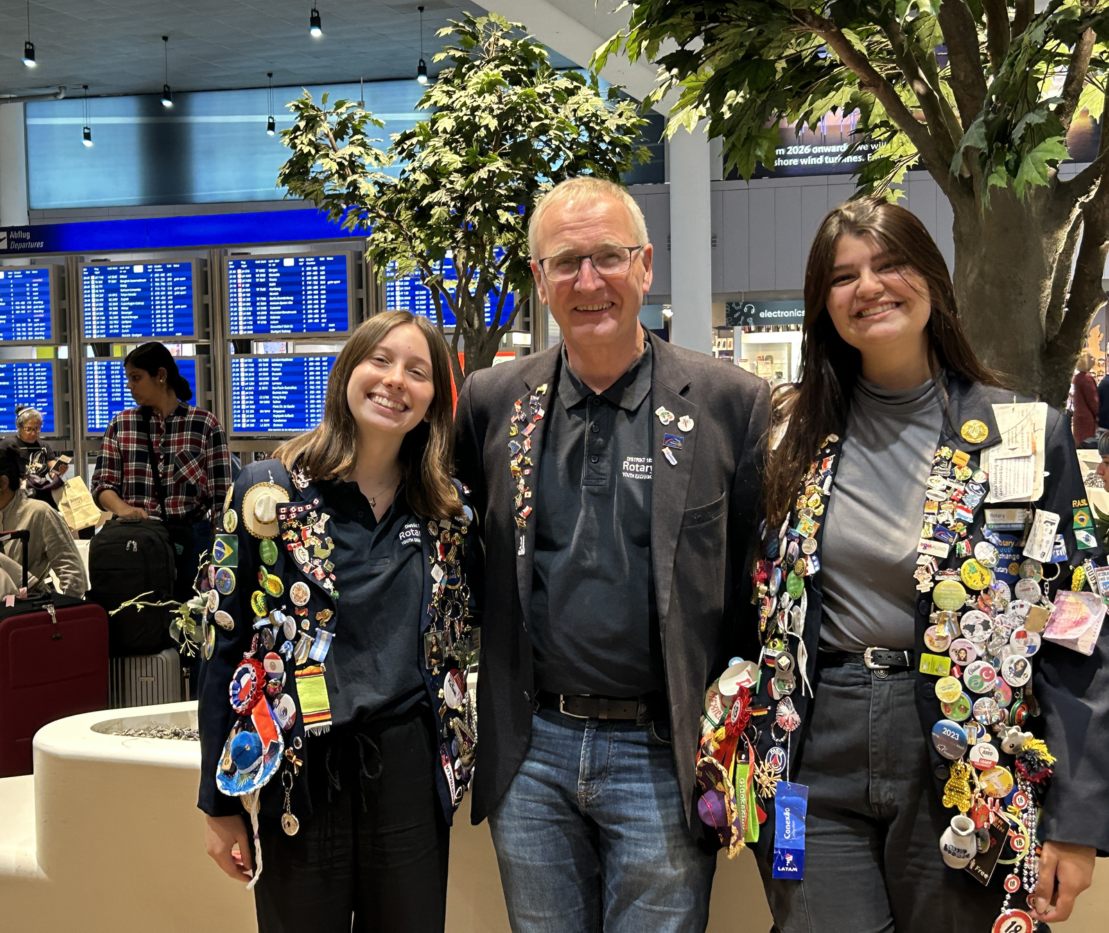 2024, victoria raineri, kurt wengenroth, eduarda muller, inbound, d1820