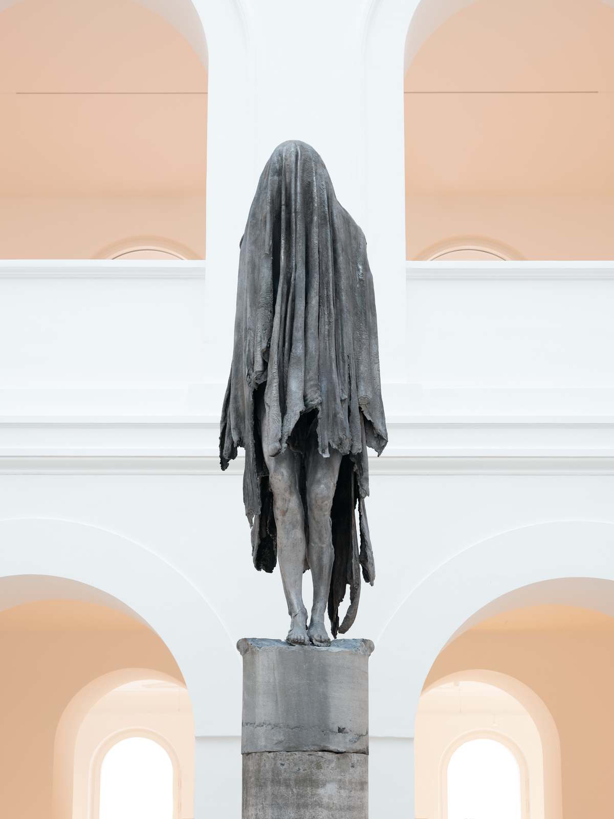 2023, berlinde de bruyckere, arcangelo, freising, diözesanmuseum