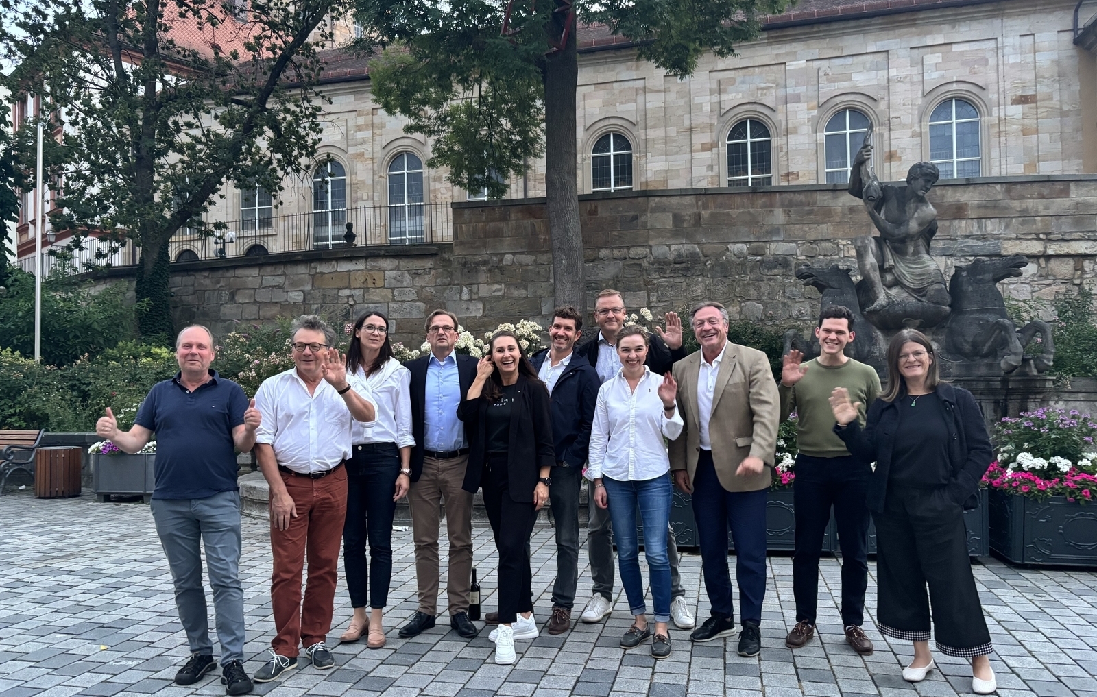 Die Rotarier und Rotaracter in Kulmbach und Bayreuth haben das Projekt in einem gemeinsamen Orga-Team gestemmt: Martin Leschke, Stephan Jöries, Harriet Schmid, ROD-Chef Georg Heine, Kathrin Siebold, Franz Georg Schmid, Thomas Banse, Anna Miersch, Harald Vorleuter, Lukas Friedrich und Susanne Höllbacher.