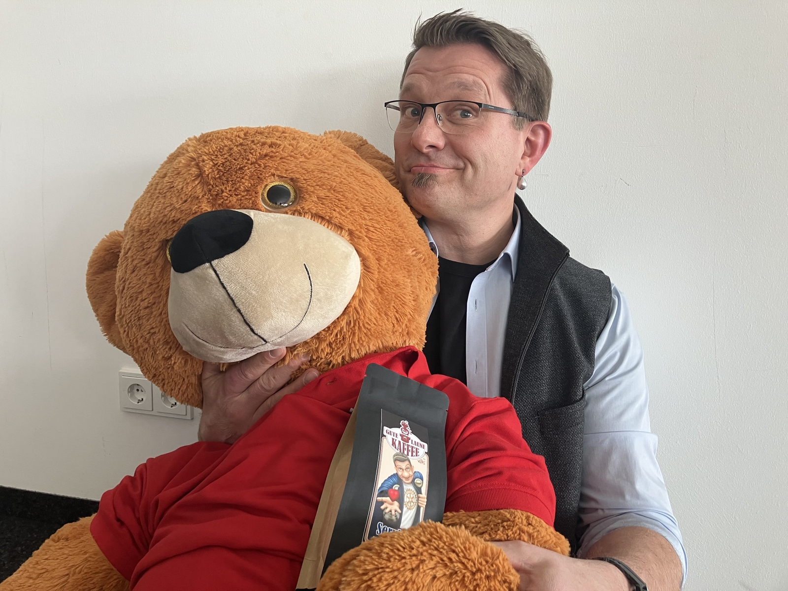 2025, pels, d1880, end polio now, polio-bär