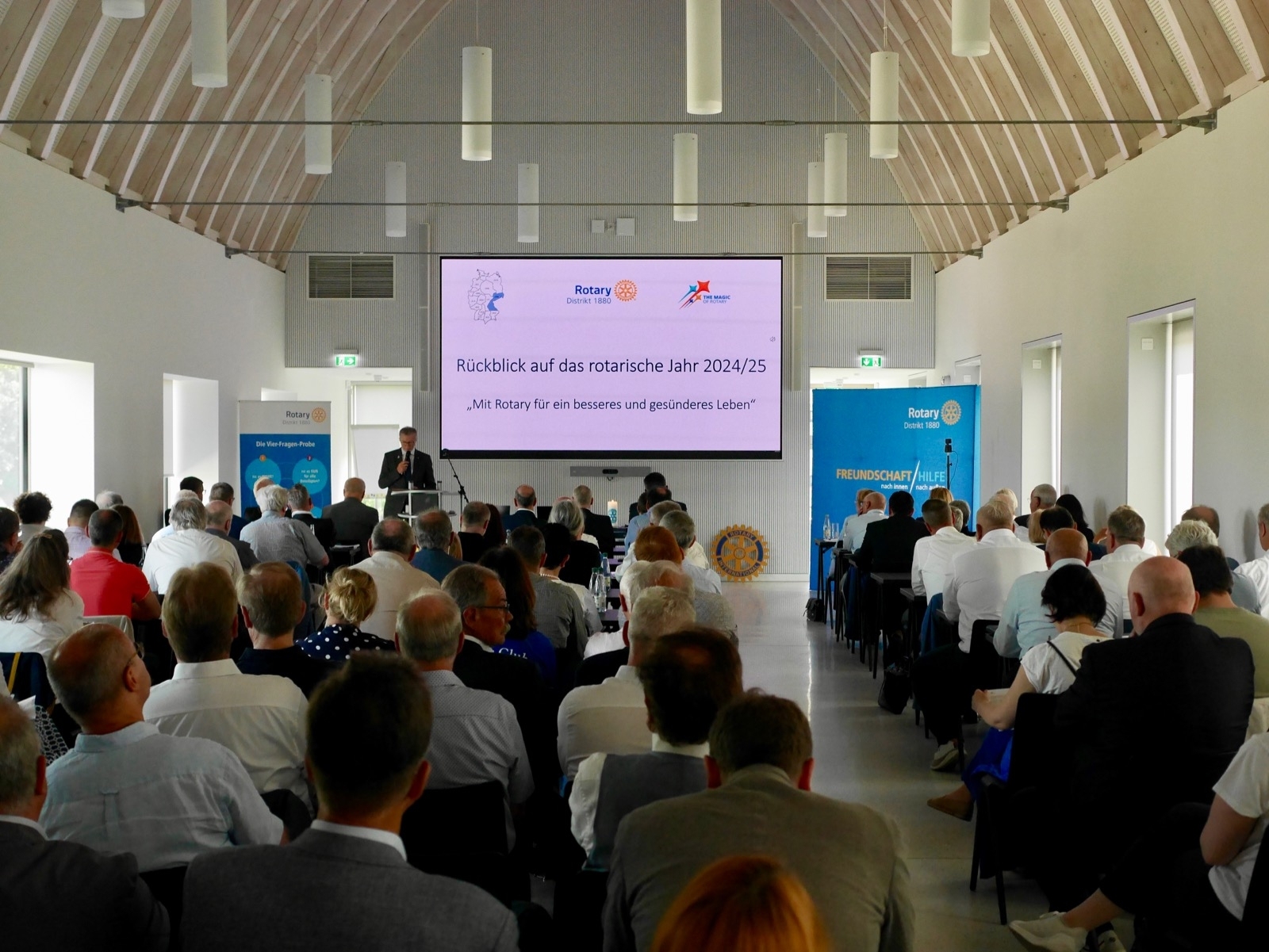 2025, distriktkonferenz, d1880, hans neuser, governor