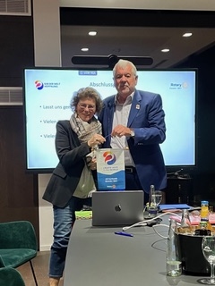 2024, beate sitek, präsidentin, rc tutzing, uli gerhardt, governor, d1841