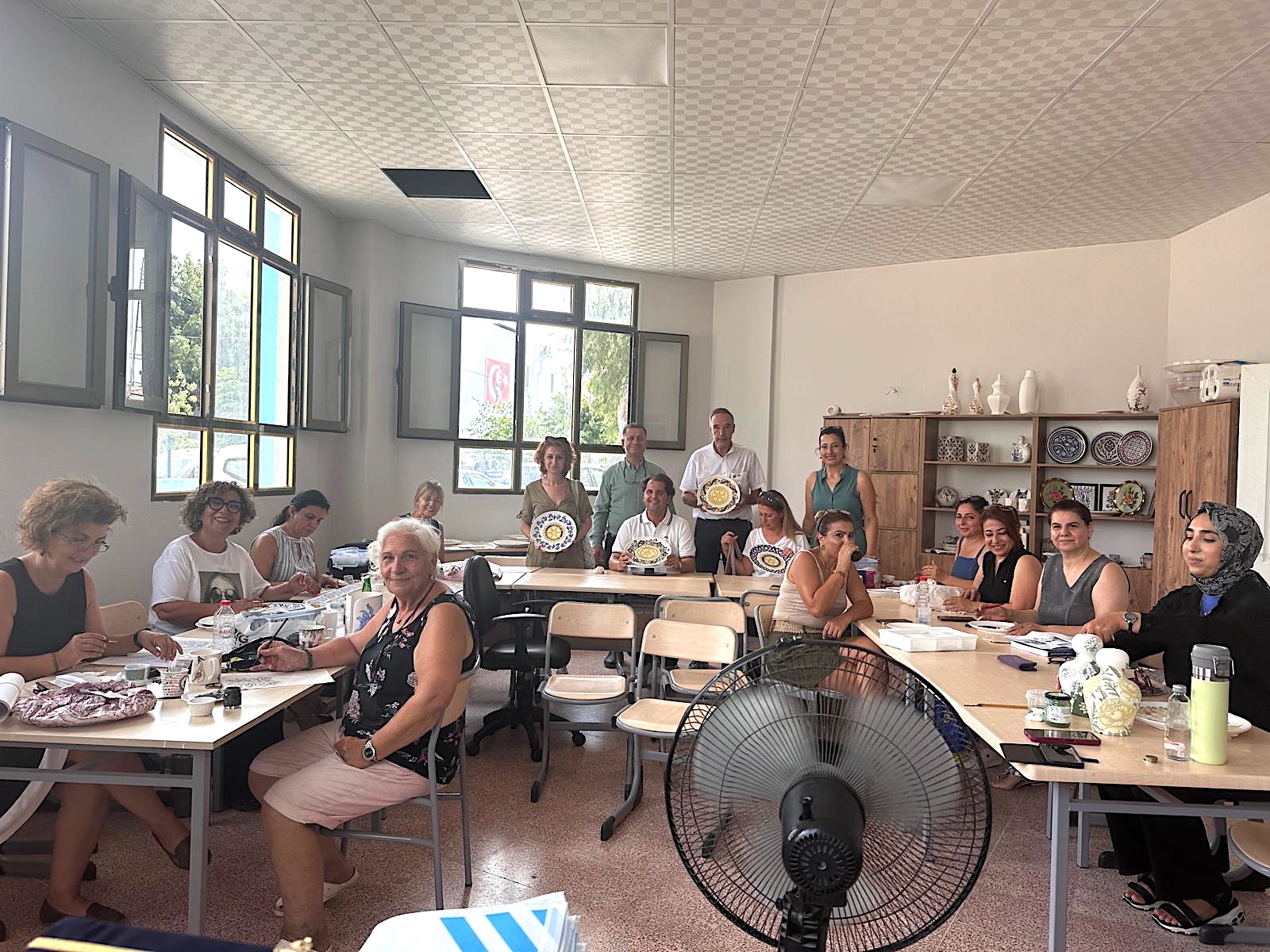 2025, porzellan, werkstatt, arzuz, türkei, hilfe, erdbeben