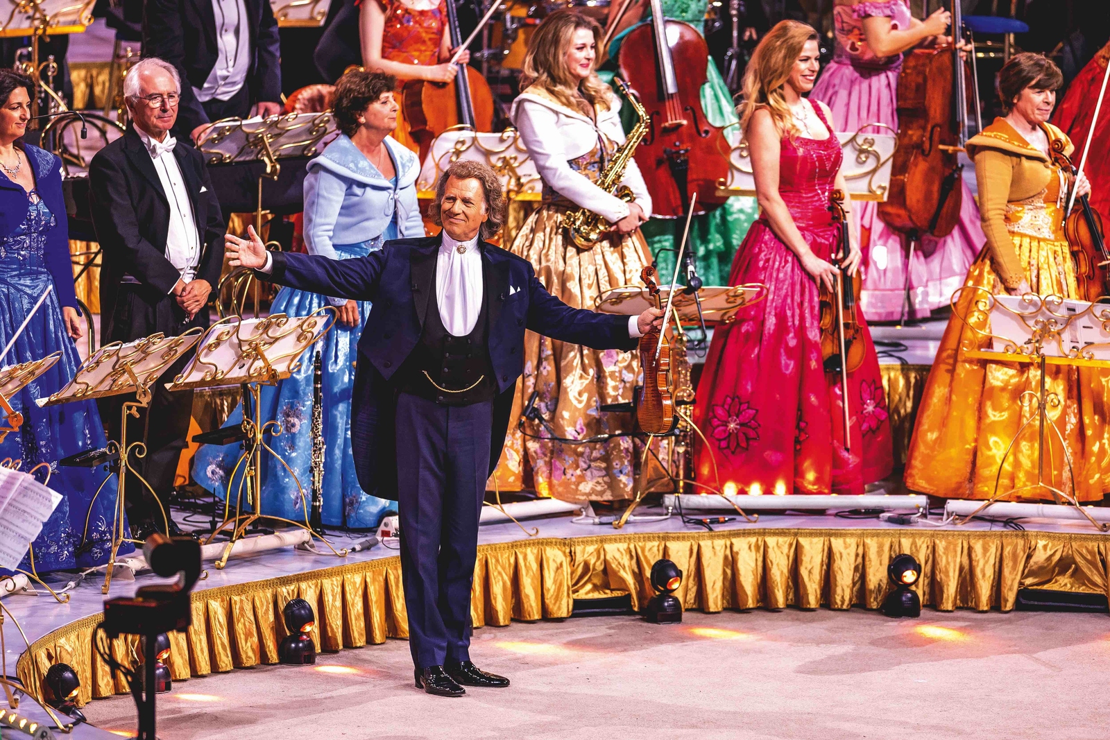 2025, Acht Takte für die Ewigkeit