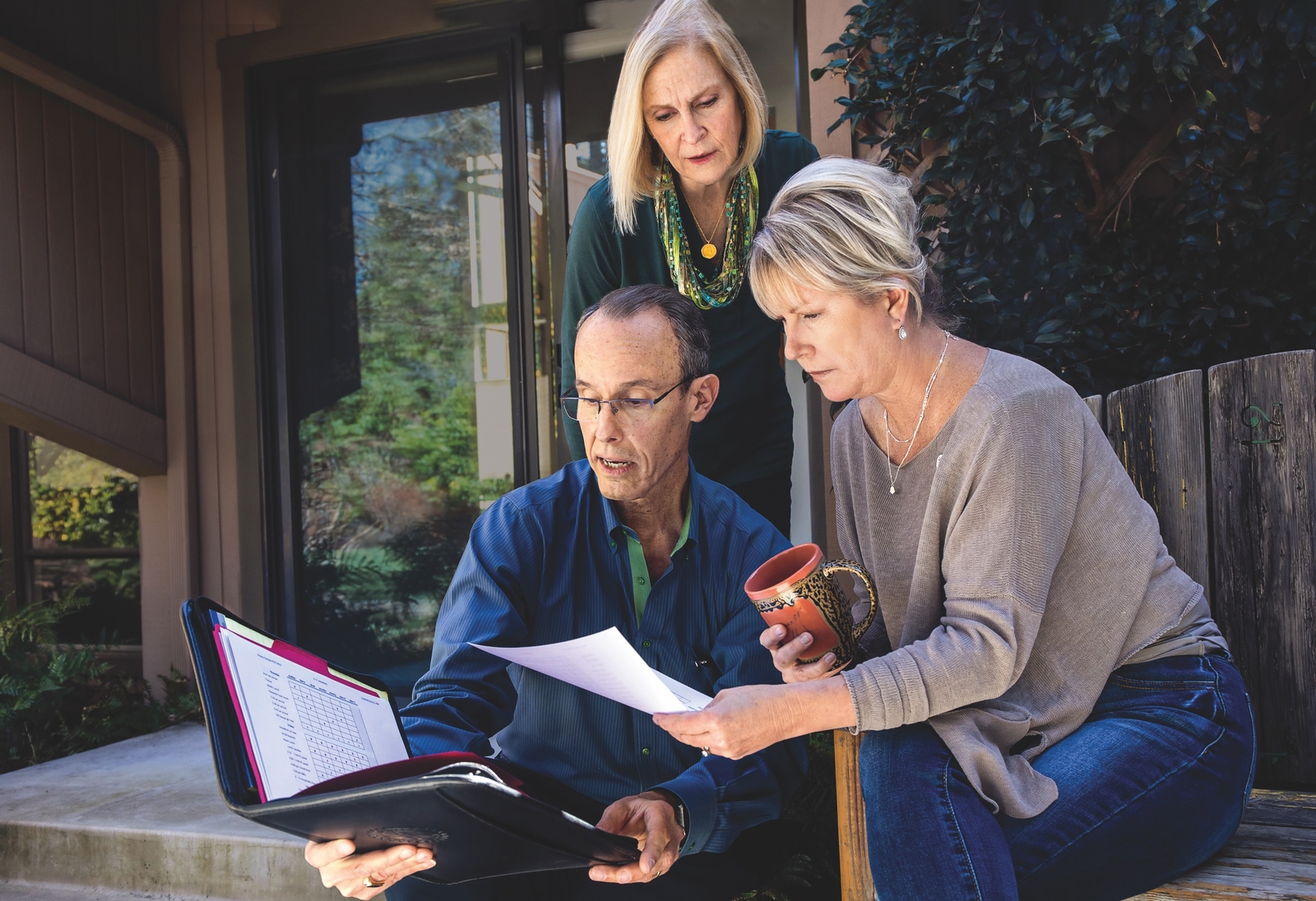 2022, jennifer jones, porträt