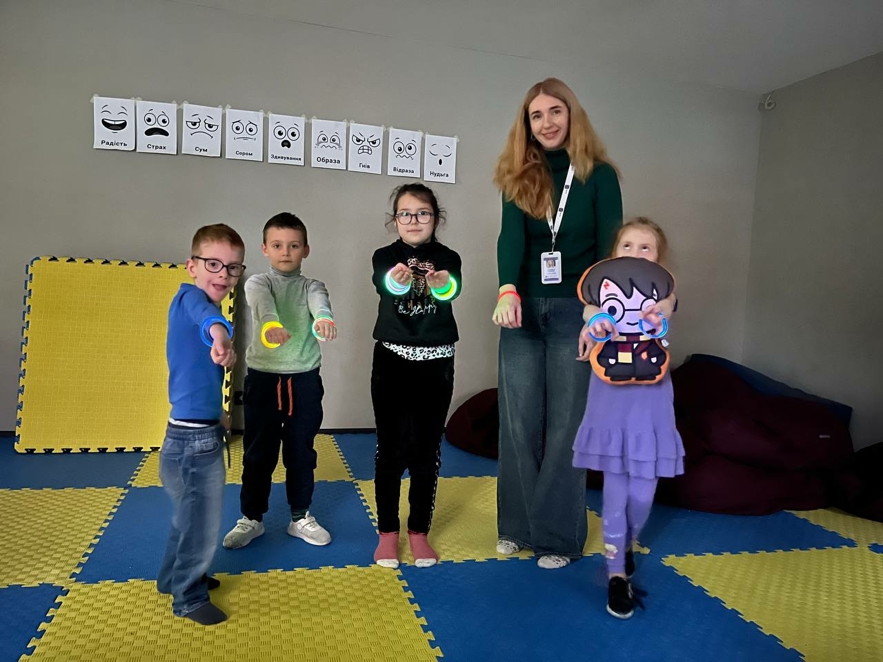 2025, m.art.in club, kiew, ukraine, hilfe, kinder