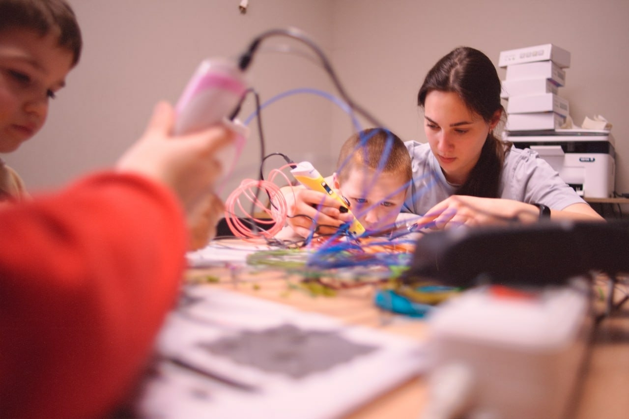 2025, m.art.in club, kiew, ukraine, hilfe, kinder