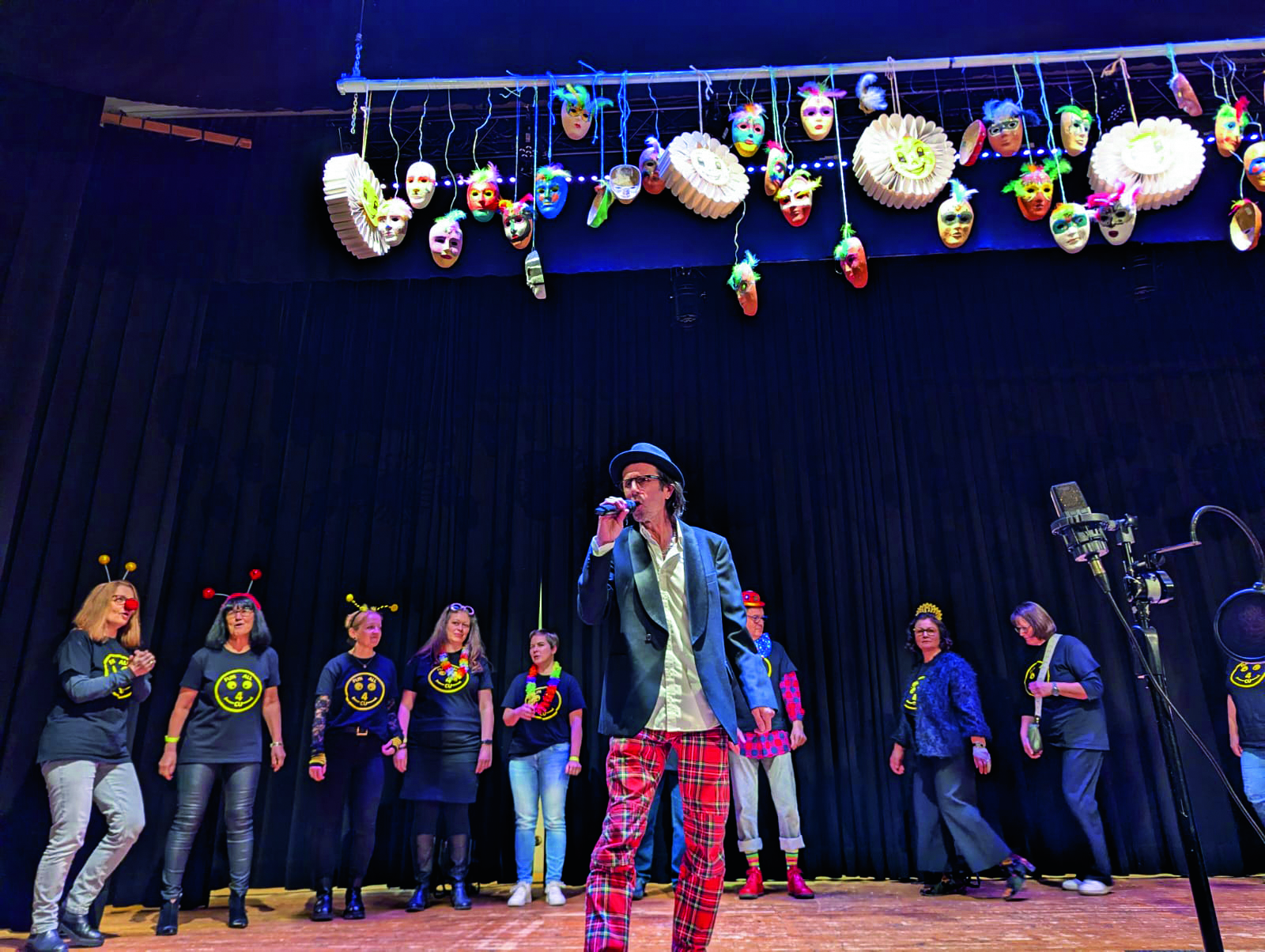 Alle Beteiligten packten mit an: Deko, Catering, Service, Kasse, Reservierungs-App … Alle Beteiligten packten mit an: Deko, Catering, Service, Kasse, Reservierungs-App …