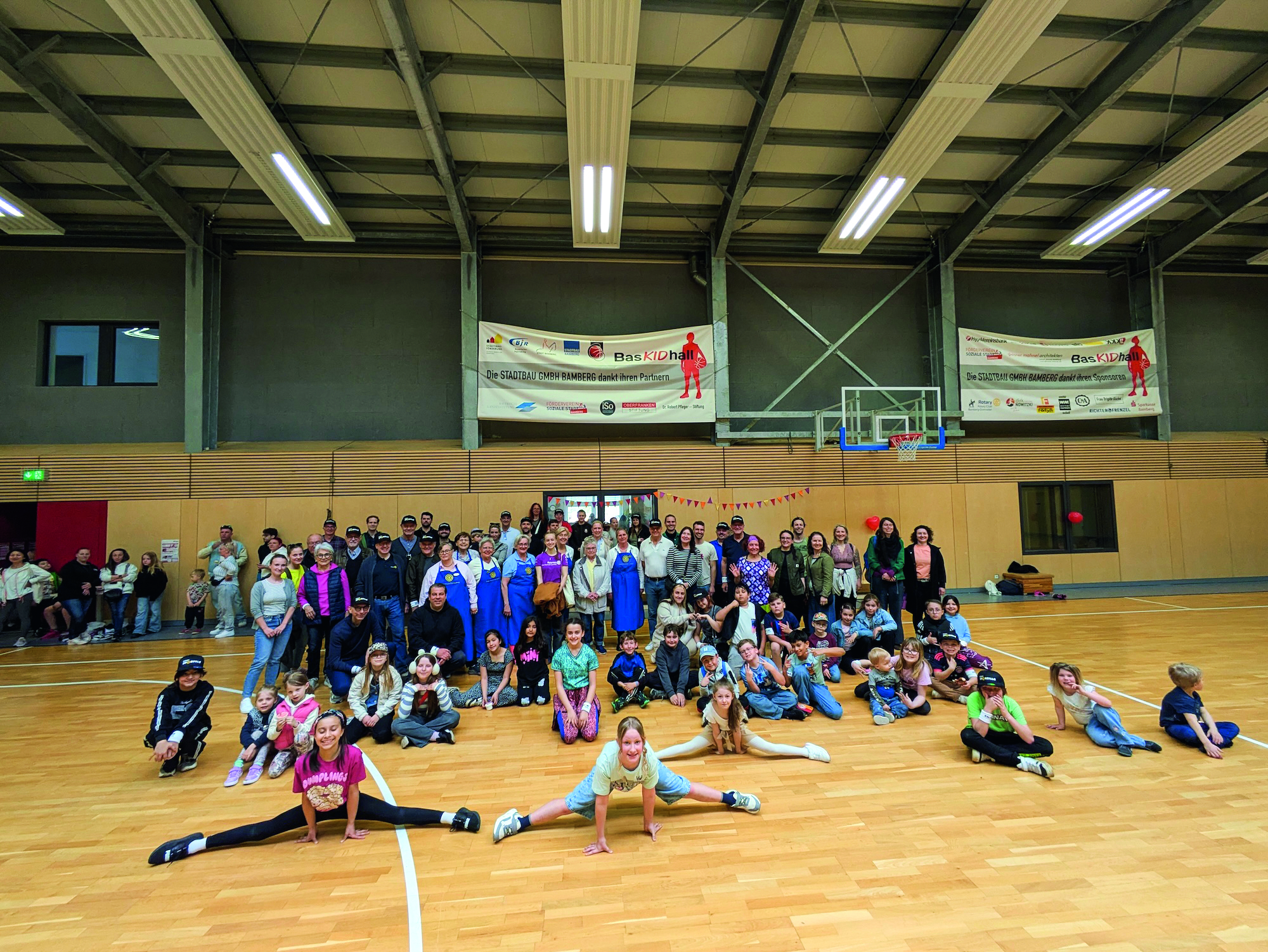 Die Kinder konnten sich in diversen Sportarten versuchen – von Fußball über Basketball bis hin zu Cheerleading