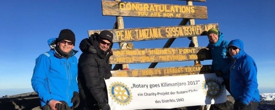 Vor der Distriktkonferenz - Bilder vom Kilimandscharo