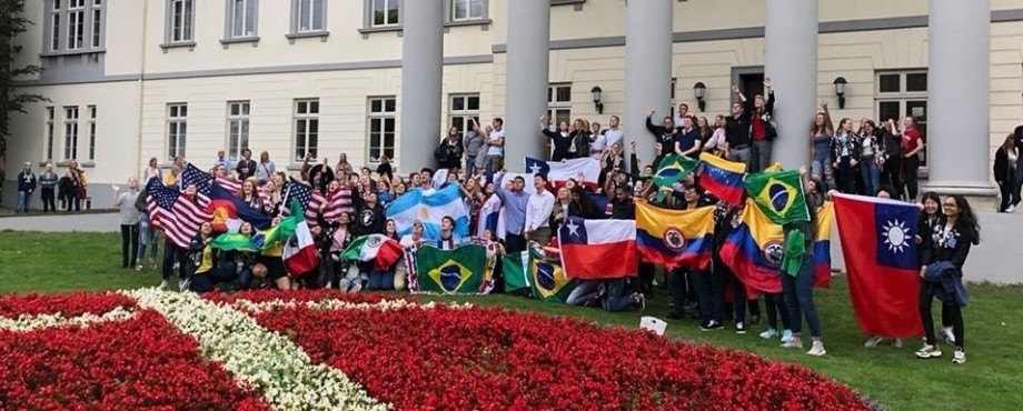  - Ex-Austauschschüler treffen Neu-Inbounds und interessierte Schüler