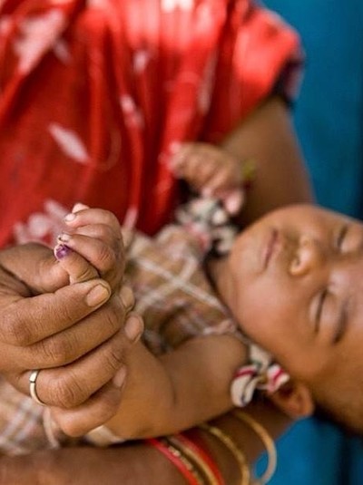 Aktuell - Polio-Newsletter: Hoffnungszeichen, Blumen und prominente Paten