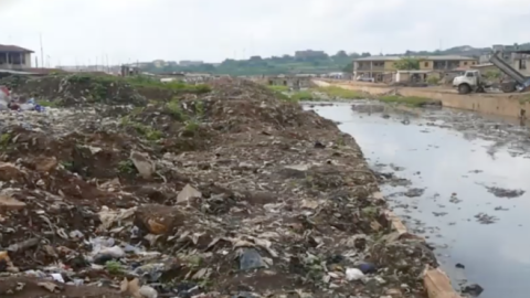 Warum End Plastic Soup in Afrika und anderswo Wellen schlagen muss