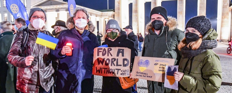 Friedensdemo - Berliner Rotarier für Frieden in der Ukraine