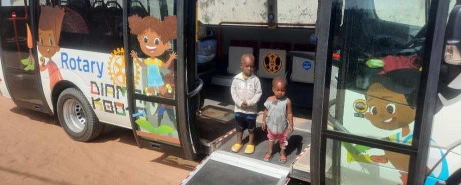 Braunschweig - Shuttle für Kindergarten  im Senegal