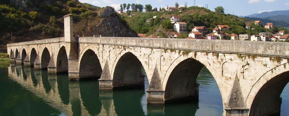 Distrikt - Bosnien-Herzegowina – ein Friedensprojekt