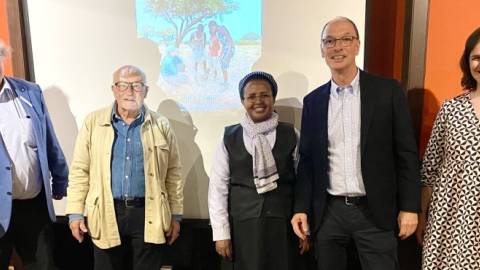 Rotary Club Kronberg engagiert sich für Wiederaufforstung in Afrika