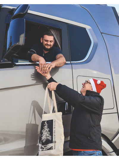 Distrikt - Vorbereitungen für die Truckerweihnacht