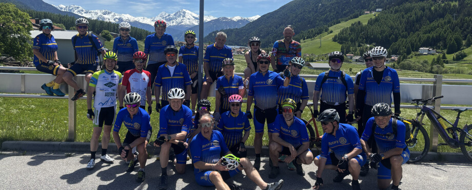 Giro della Pace - Die Entstehung einer Friedensradler-Tour
