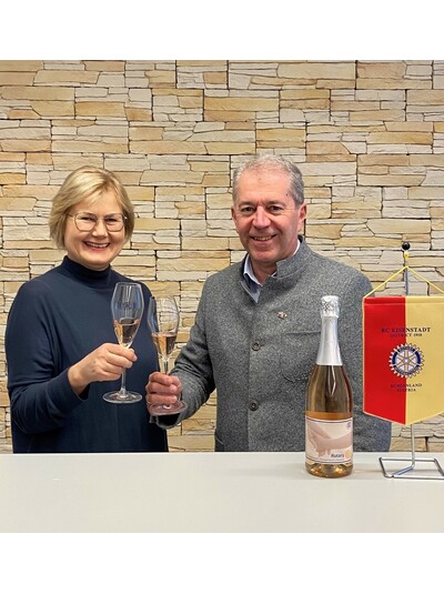 Clubprodukt - Bio Rosé Frizzante zugunsten von "Komm mit"