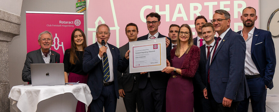 D1920 - Erfolgreiche rotarische Geburtshilfe