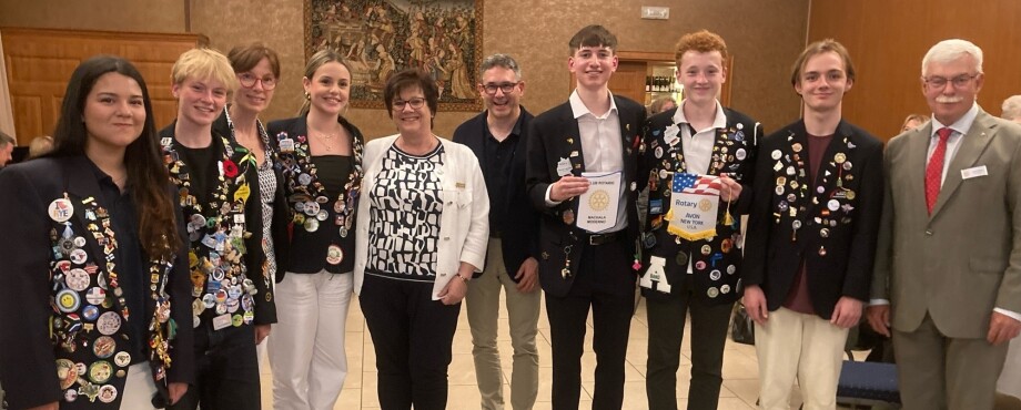 Distrikt - Wenn der Präsident zur Gitarre greift...