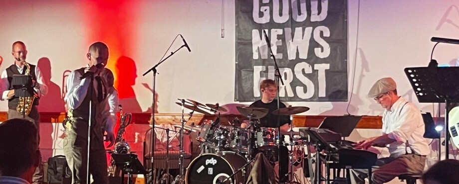 Rock’tary Night Musik, Emotionen und über 10.000 Euro für die Ruanda-Schule