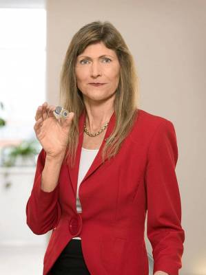 Ingeborg Hochmair-Desoye, RC Innsbruck-Alpin - Und die Tauben werden hören und die Blinden sehen