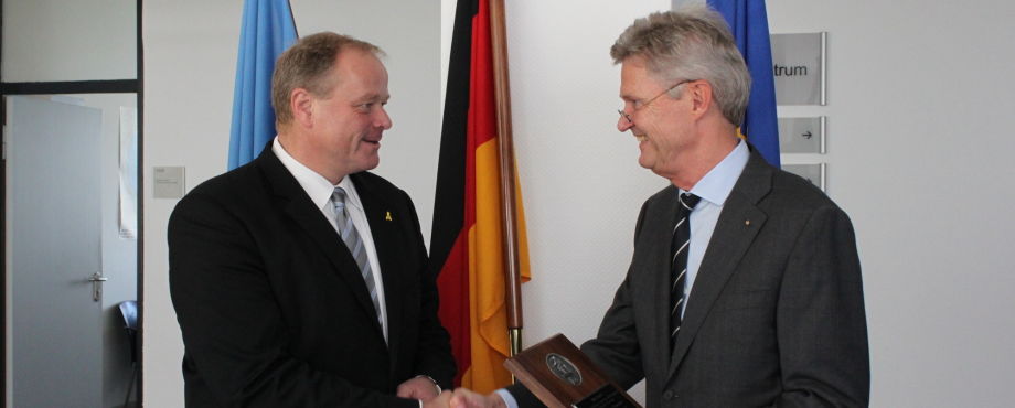 Kampf gegen Polio - Rotary ehrt Bundesminister Niebel