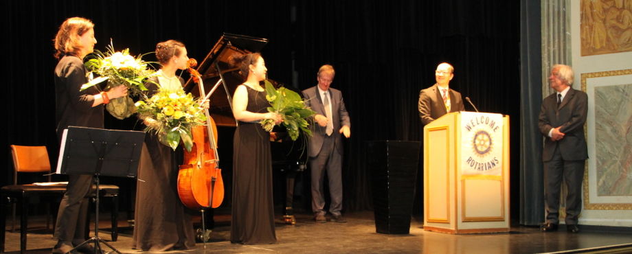 Hanau - Traditionelles Stipendiatenkonzert im Comoedienhaus Wilhelmsbad