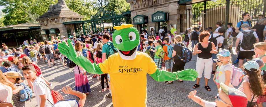 Berlin - Strahlende Sonne und Kinder