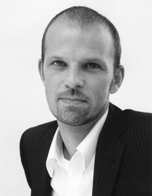 Volker Gebhardt